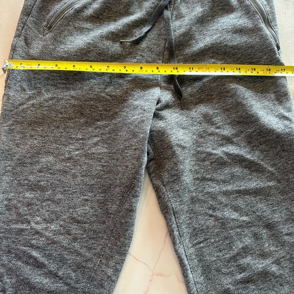 Abercrombie & Fitch Fleece Zipper Pocket Joggers - Picture 8 of 9